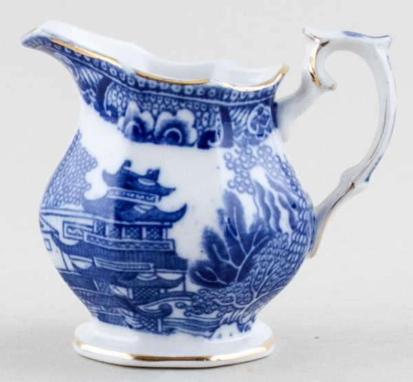 Jug or Creamer c1910